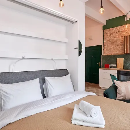 Old Town Deluxe By Bookinghost Apartment *