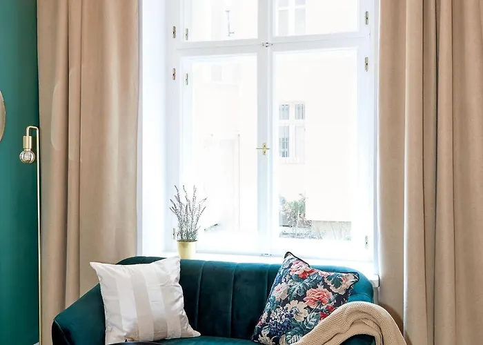 Old Town Deluxe By Bookinghost Poznan