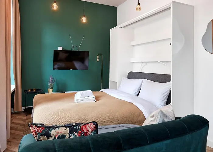 Apartment Old Town Deluxe By Bookinghost Poznan